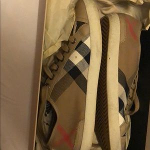 Burberry sneakers